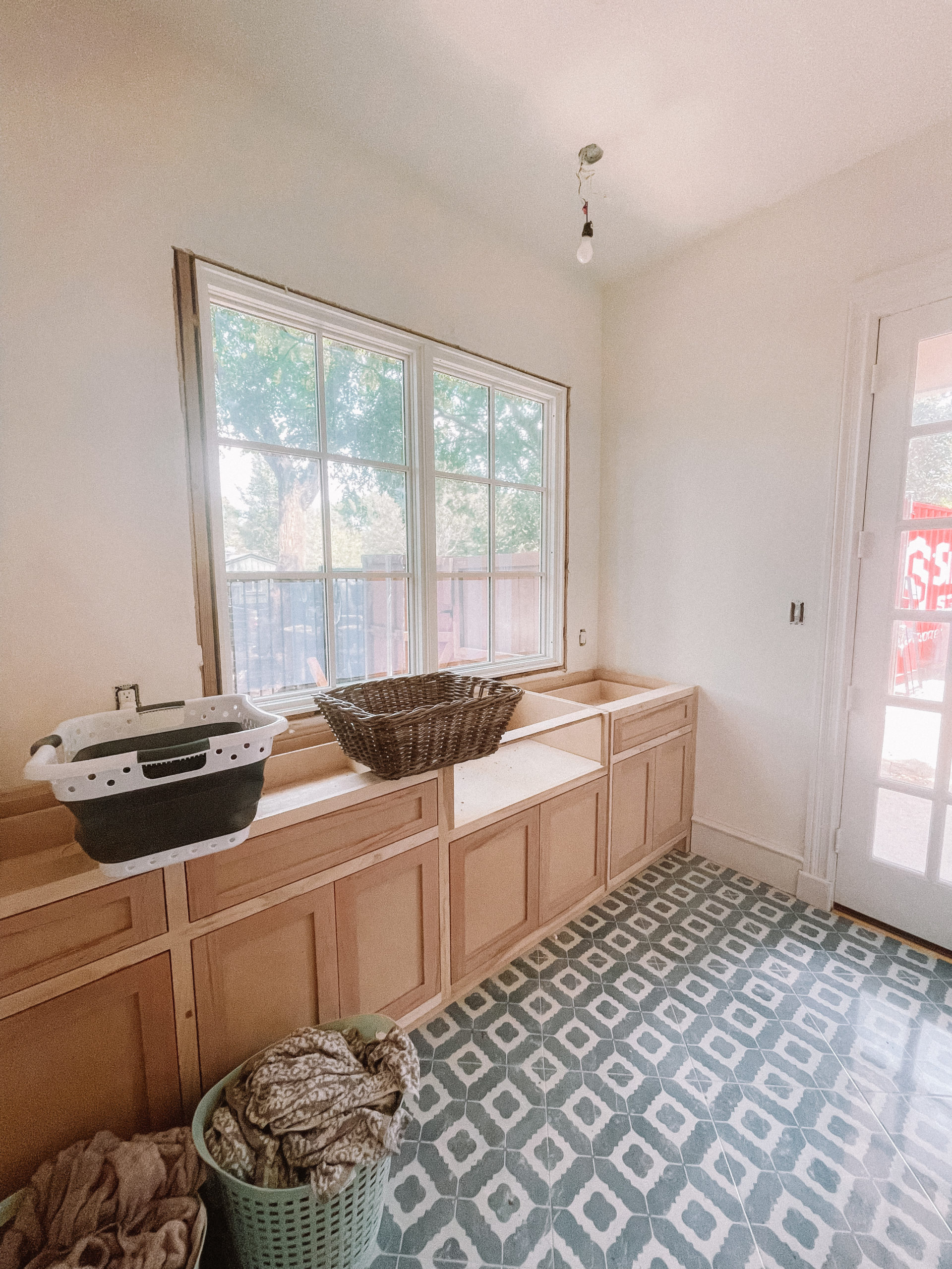 custom cabinets bathroom