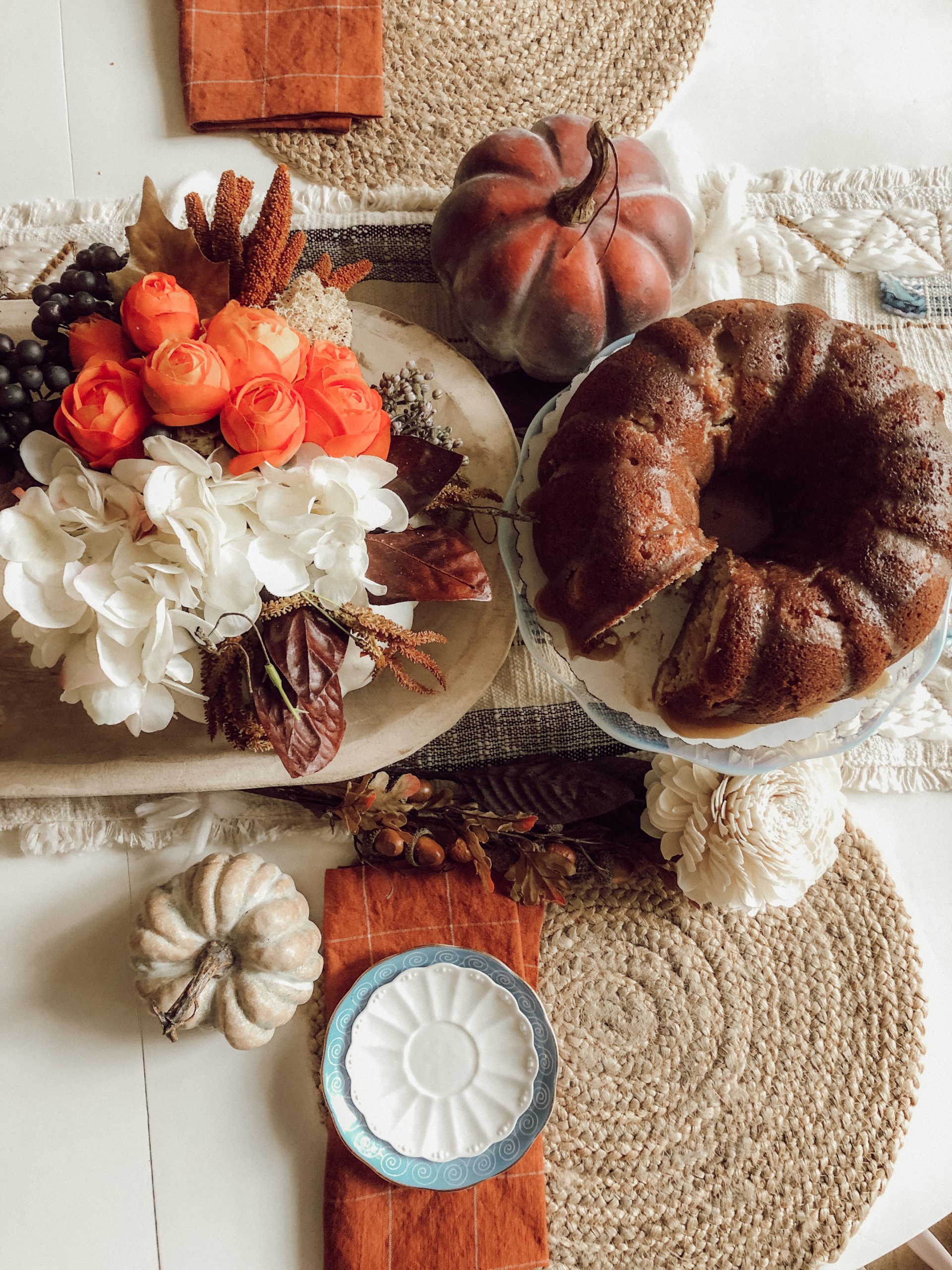 fall and halloween decor