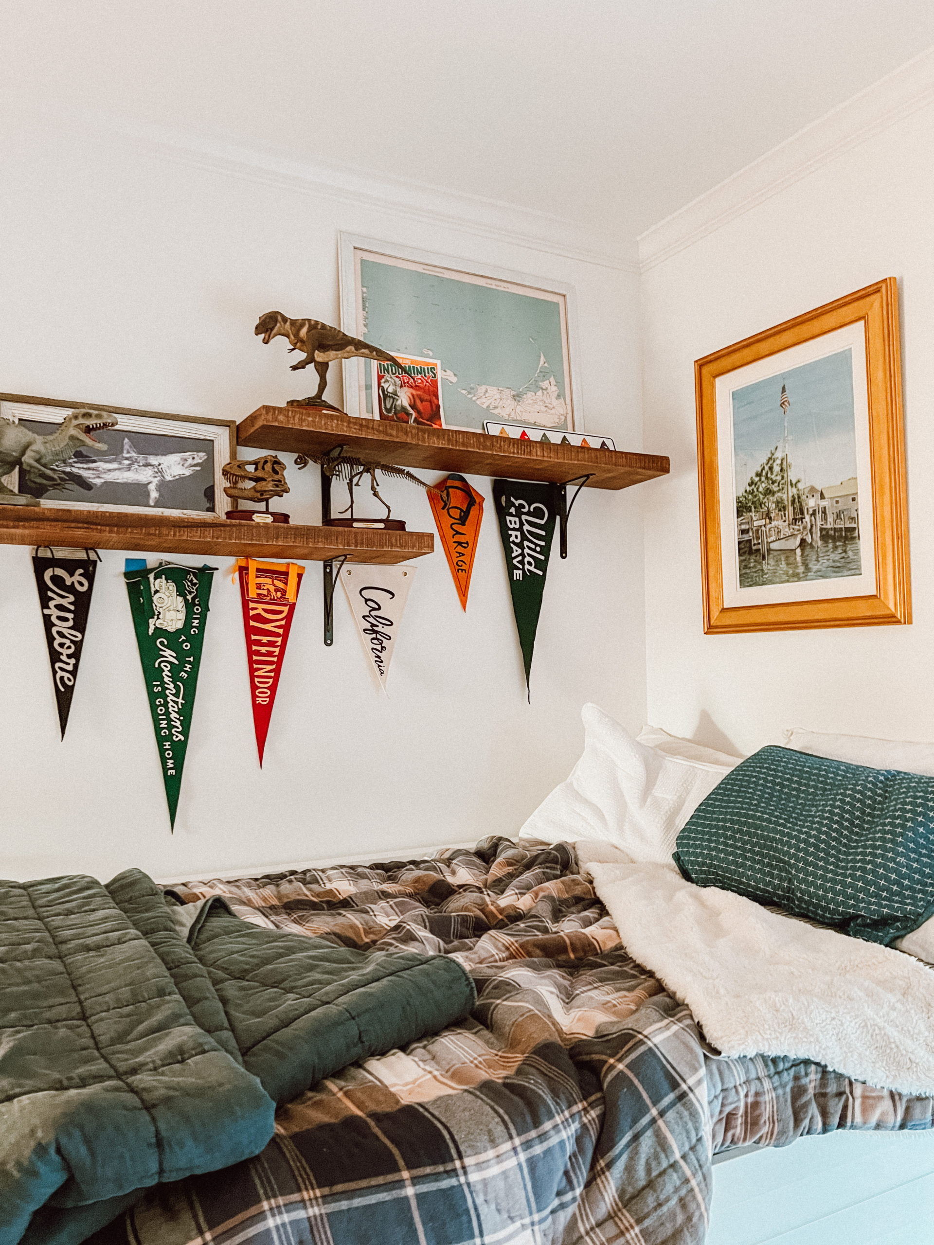 cool boys room decor