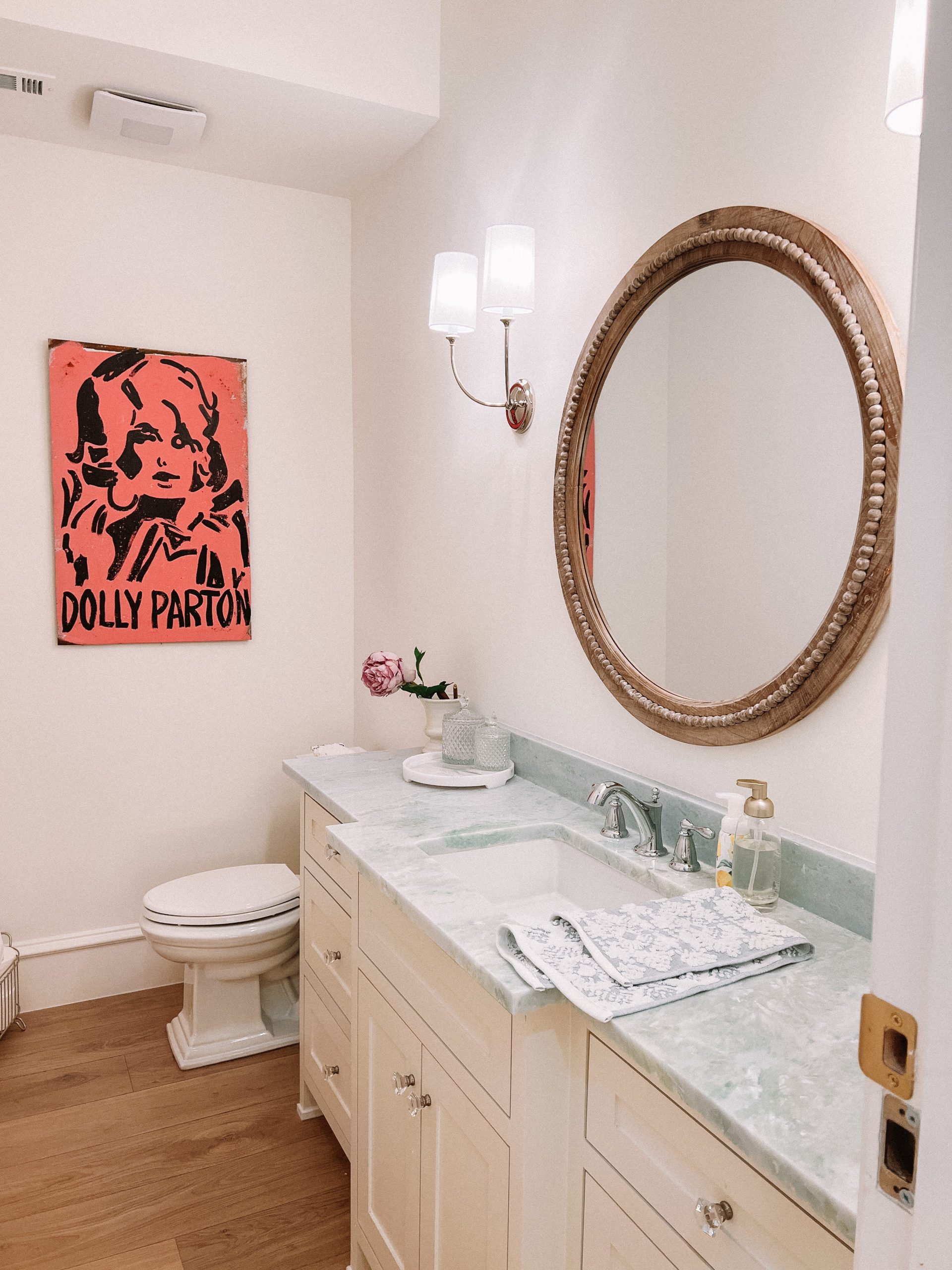 lighting fixtures bathroom