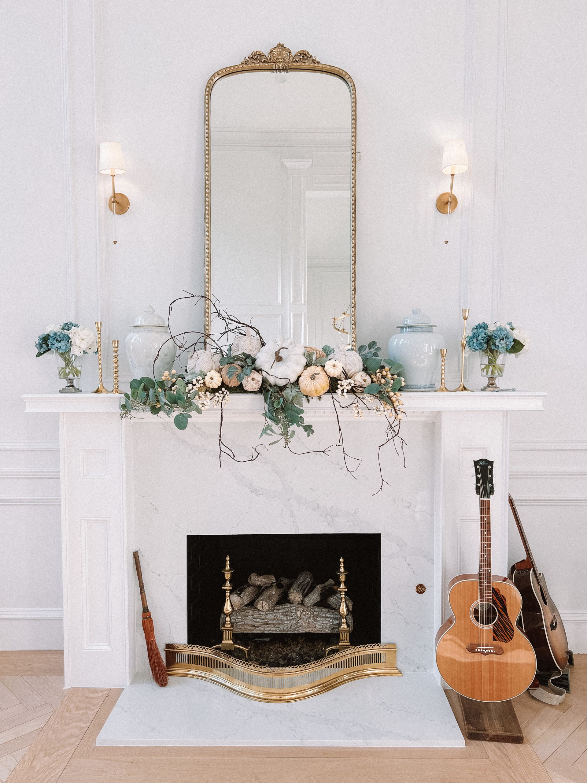 how to style a fireplace mantle fall