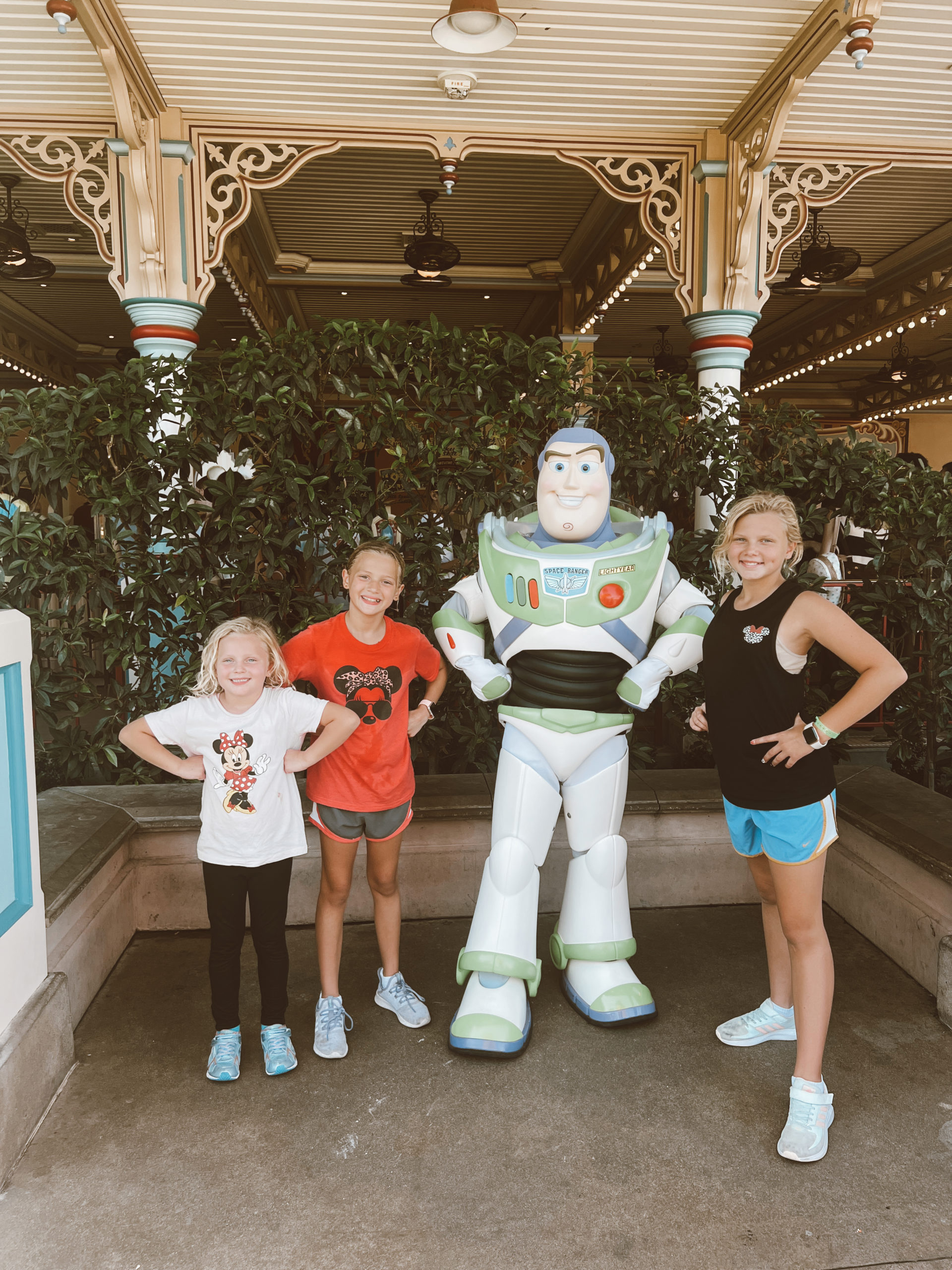 disneyland travel tips 2