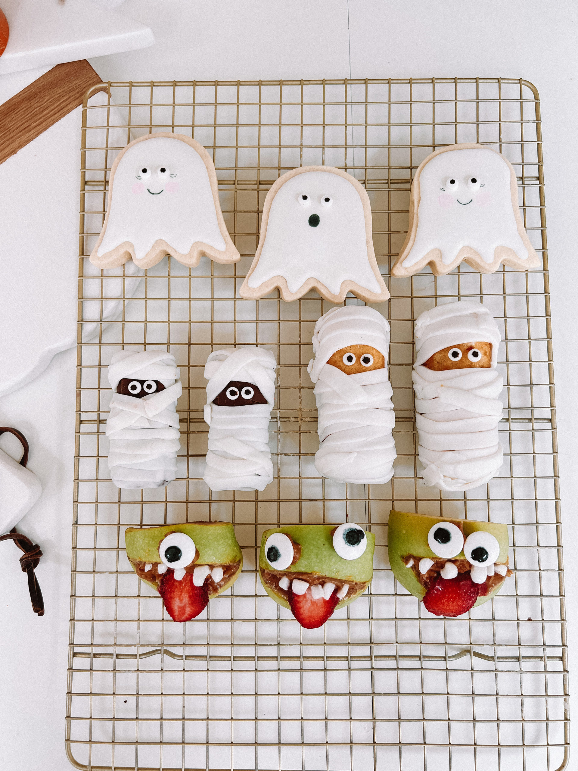 halloween hosting ideas